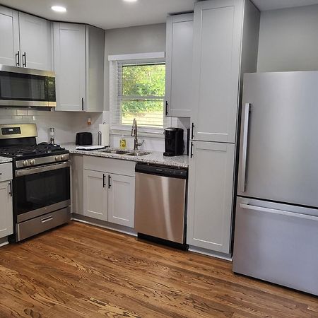 Rare Find! Private Heated Pool & Spa - Entire Home Near Atl City Center Atlanta Exteriör bild