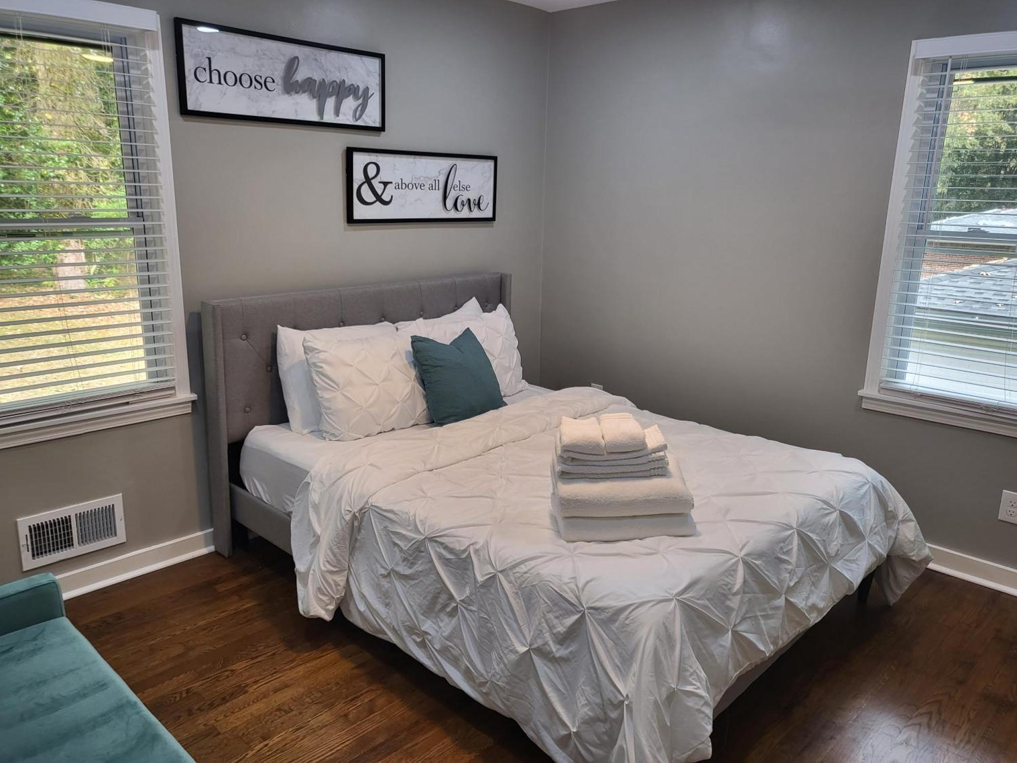 Rare Find! Private Heated Pool & Spa - Entire Home Near Atl City Center Atlanta Exteriör bild